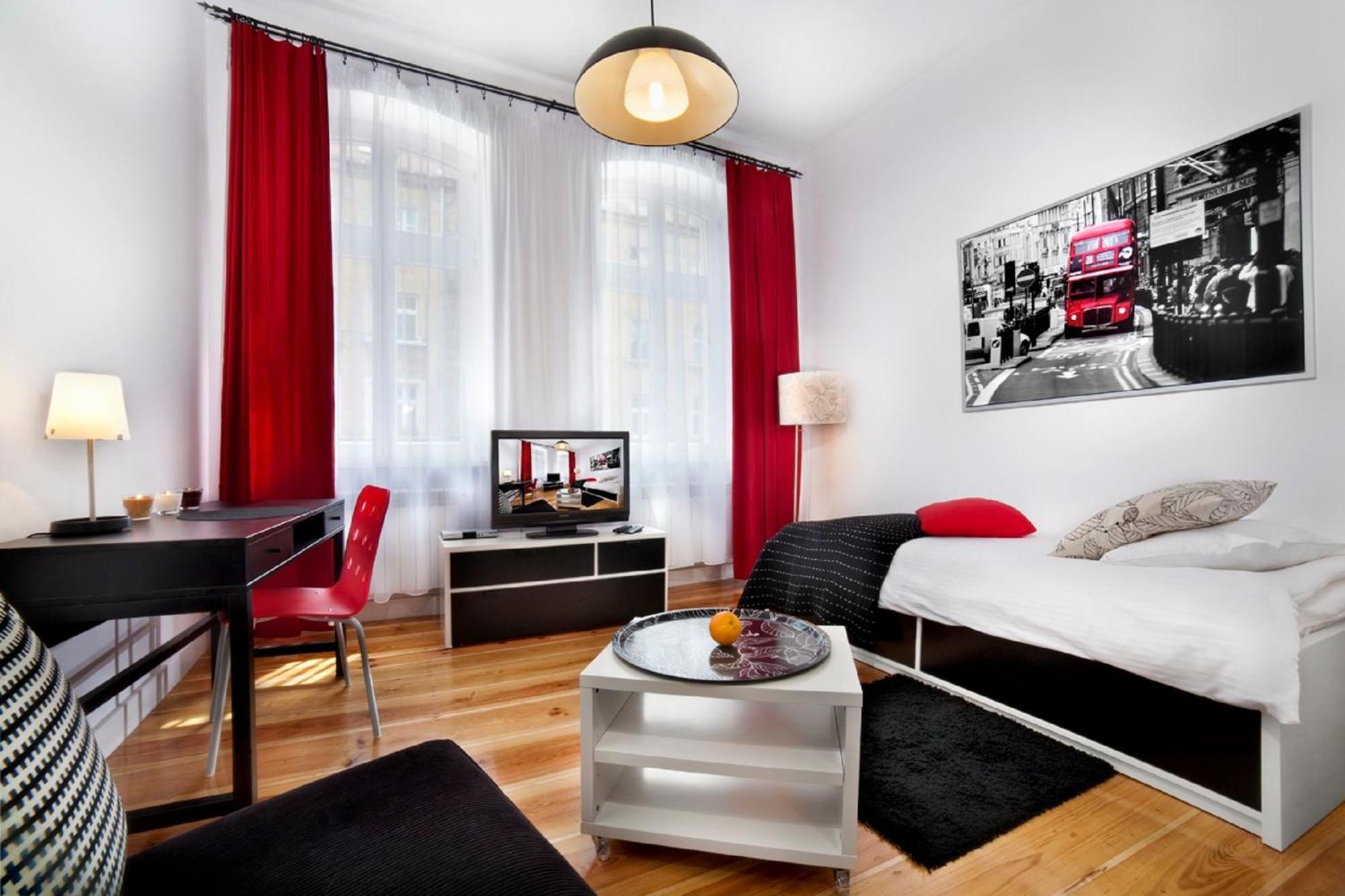 Apartamenty Pomaranczarnia พอซนาน ภายนอก รูปภาพ