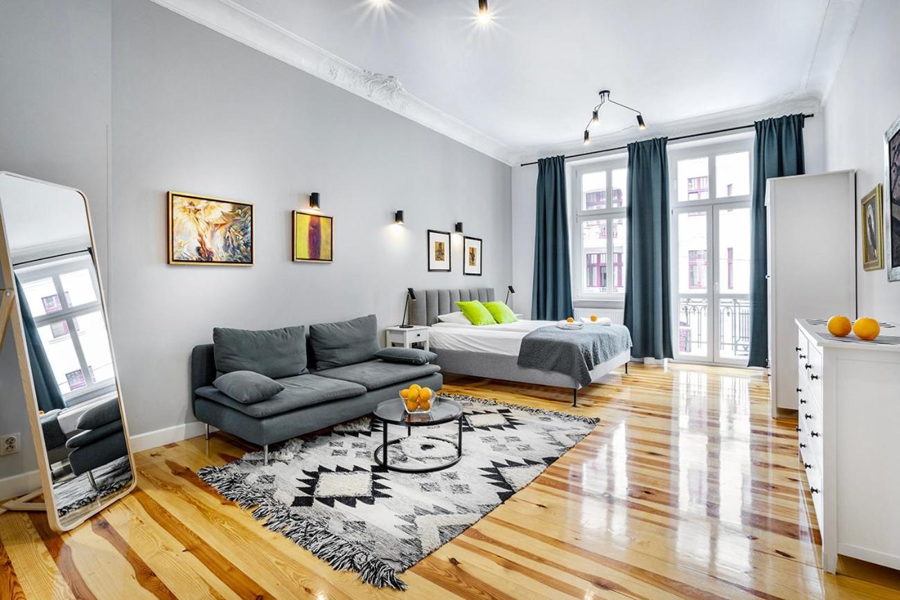 Apartamenty Pomaranczarnia พอซนาน ภายนอก รูปภาพ