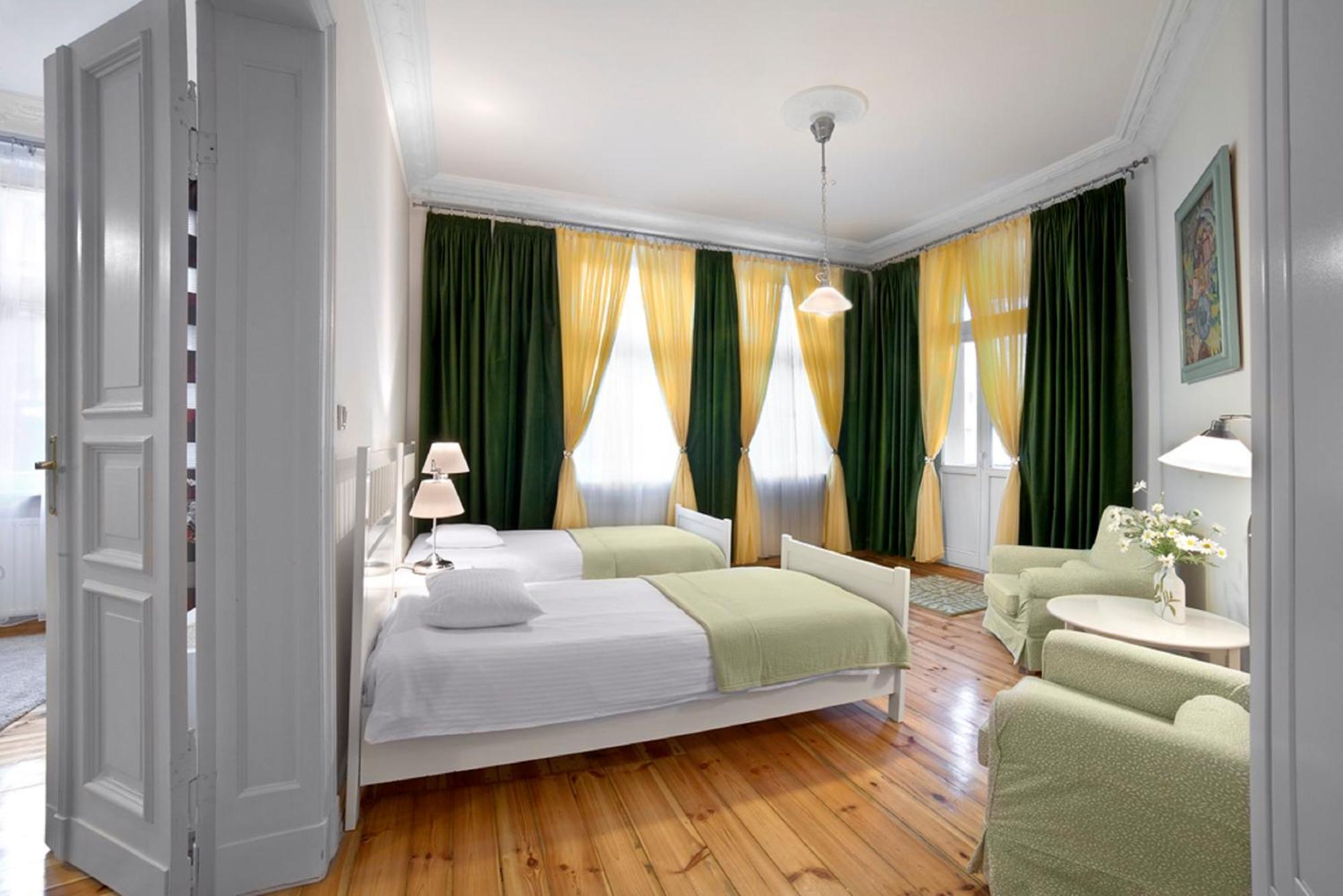Apartamenty Pomaranczarnia พอซนาน ภายนอก รูปภาพ